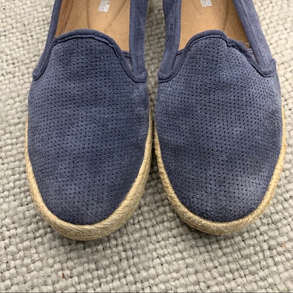 Clark’s collection soft cushion shoes - Picture 7 of 8